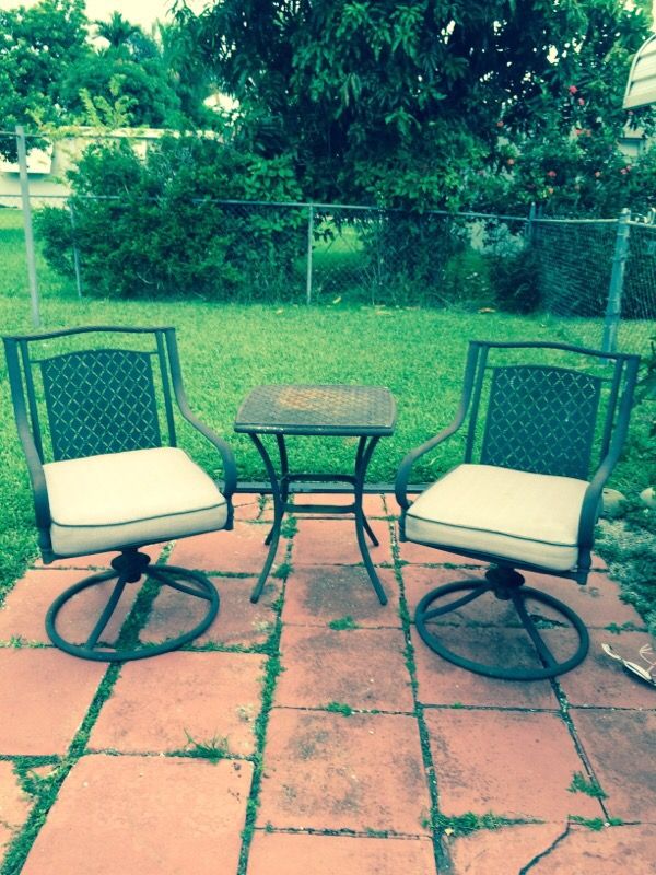 Patio set