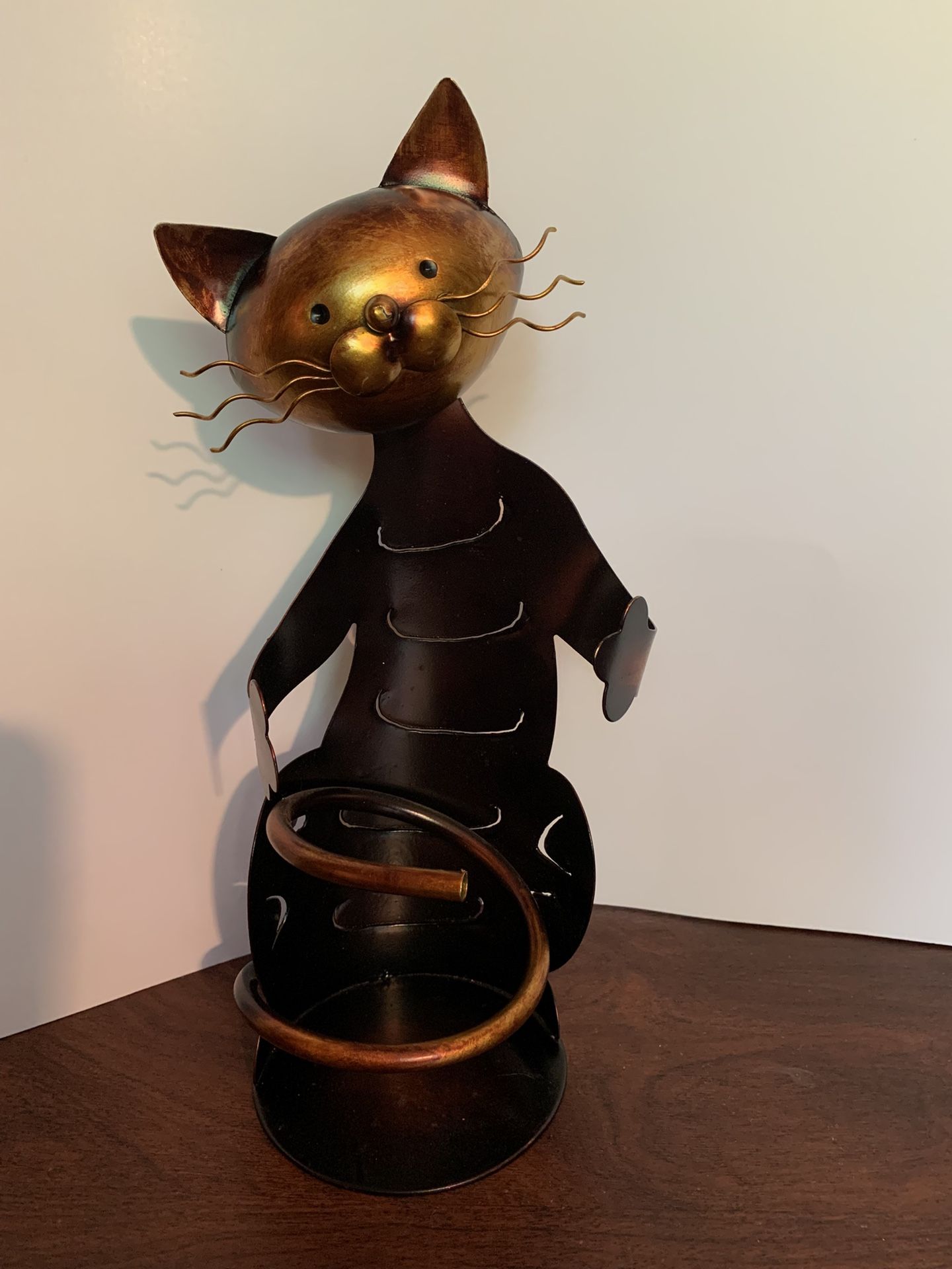 Whimsical Metal Cat Wine Bottle Holder