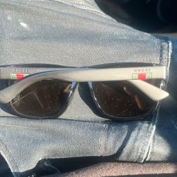 Black Gucci Sunglasses 