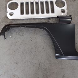 2017 Jeep Wrangler grille and fender