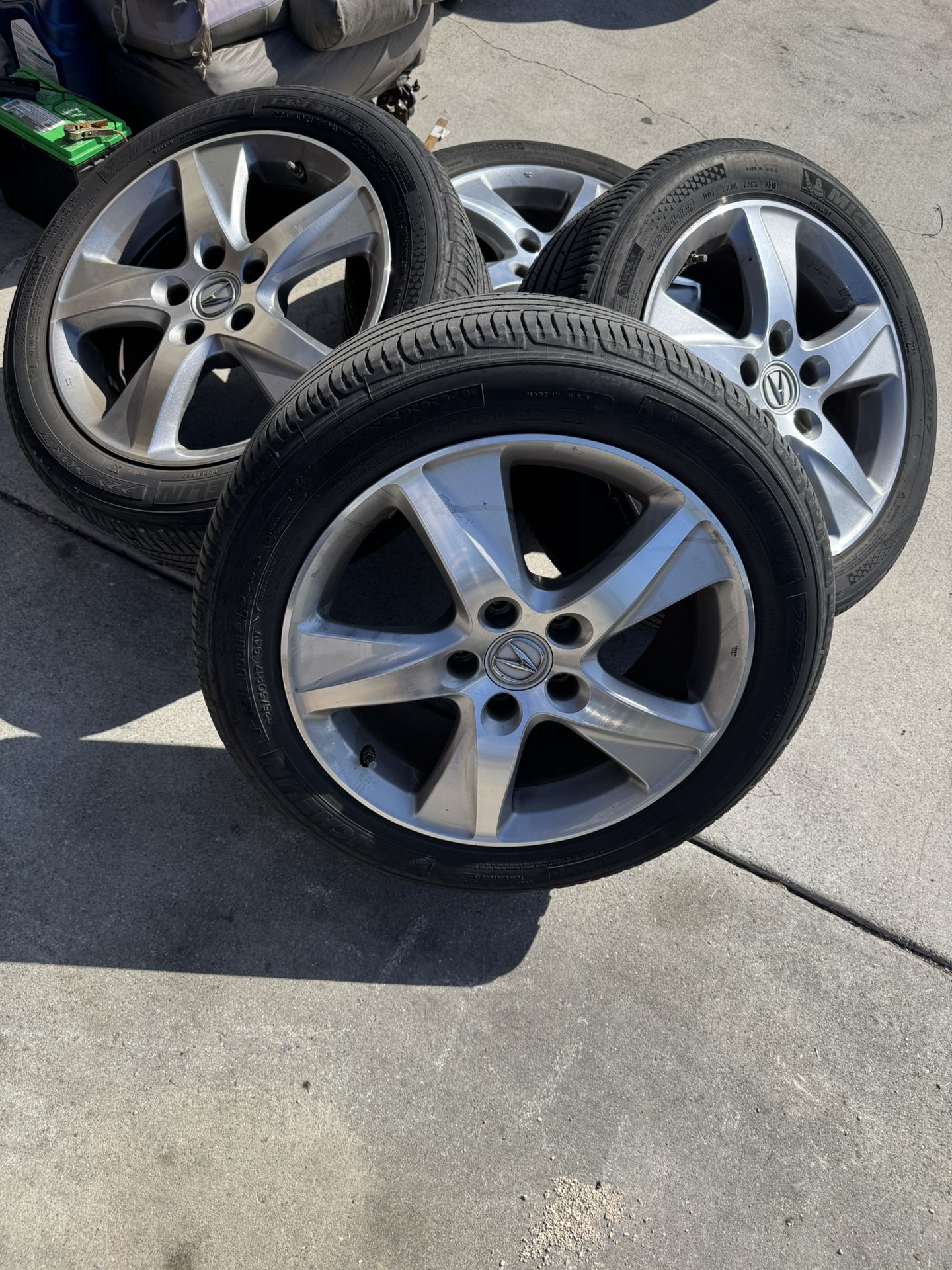 Acura TSX 2009-2014 OEM wheel