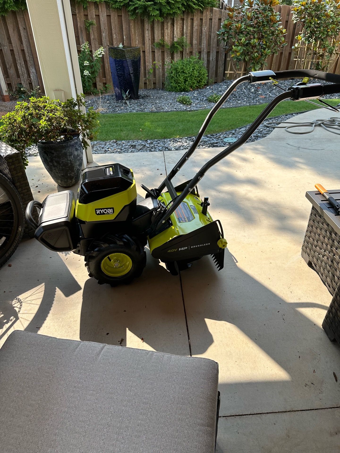 Ryobi 40v rear tiller with 2 batteries and charger