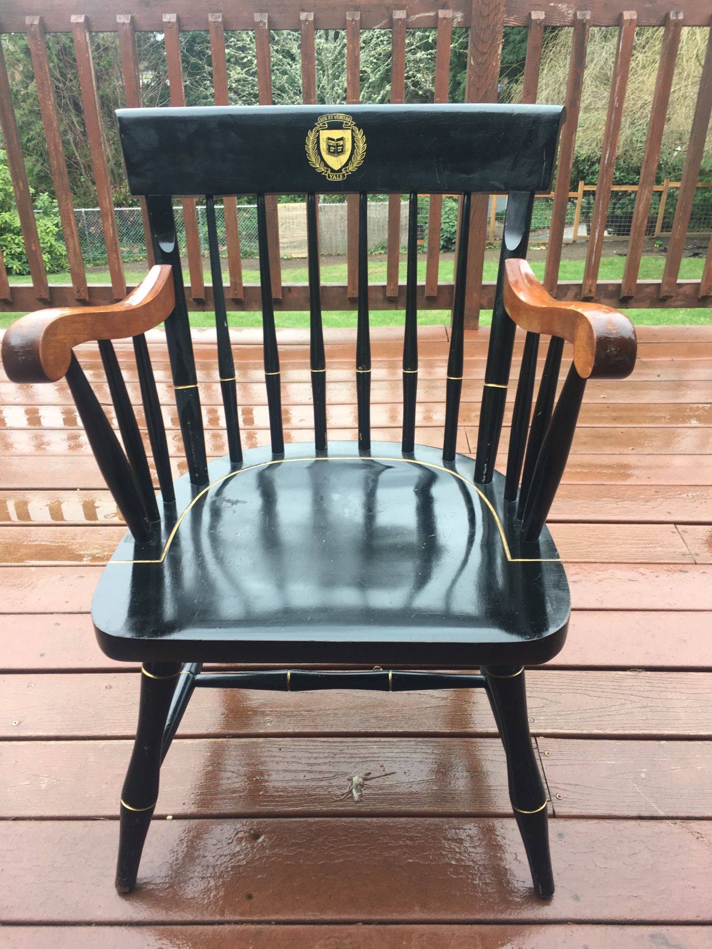 Vintage Nichols & Stone Windsor Chair "Yale" Rare