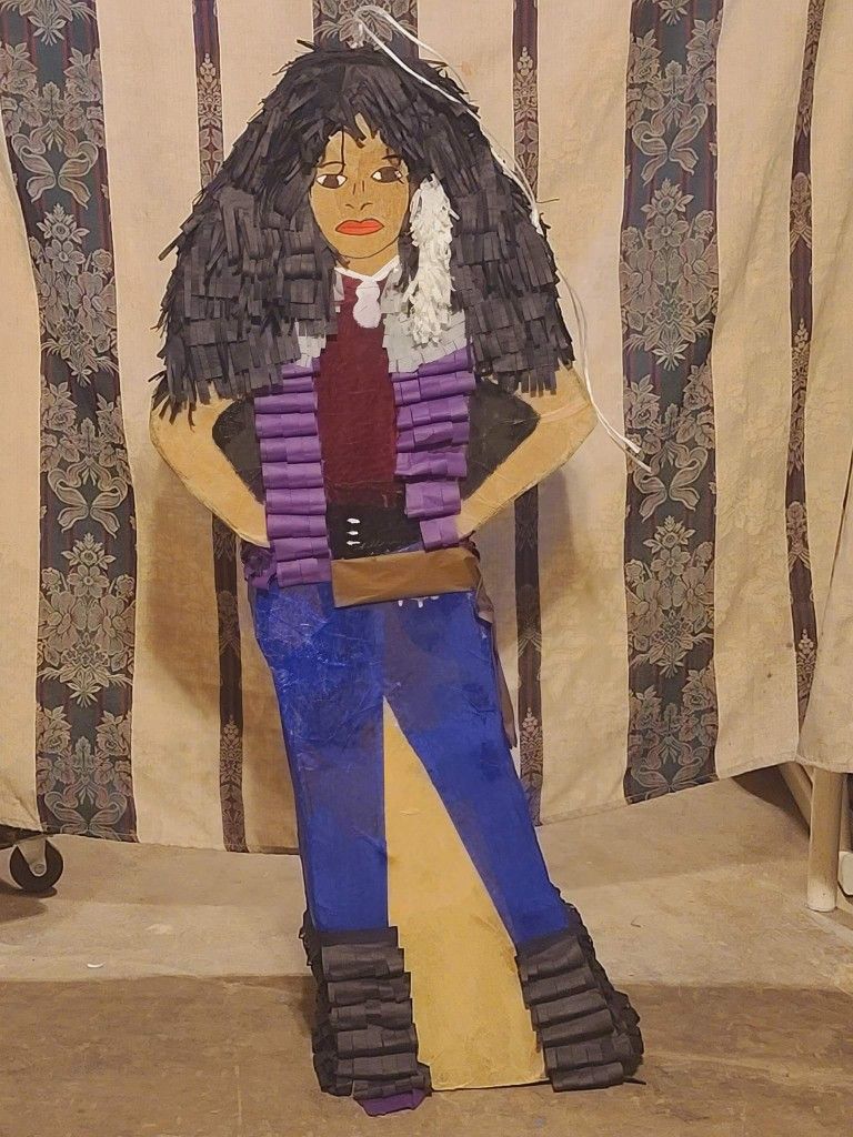 Pinatas Dora Jason Thomas The Train Apple donut Blueclues