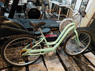Huffy Parkside Beach Cruiser 26 inch 7 speed very good condition