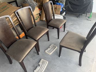 Dining Table With Chairs