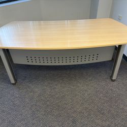 Desk For Free- Gratis 