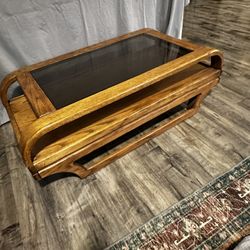 Coffee Table: Post Modern Beauty!