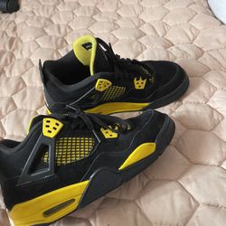 size 7y in woman! there real came from breakout LA