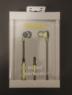 This is a pair of Heyday wired earbuds in the Gummy Bear color