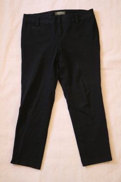 Eddie Bauer Women's Size 6 Black Stretch Slim Ankle Chino Pants Cropped Trouser