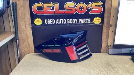 24 26 Hyundai Sonata LH Tail Light Full LED OEM.