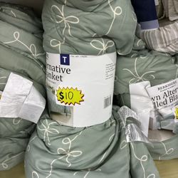 Berkshire Blanket & Home Co. Down Alternative Blanket