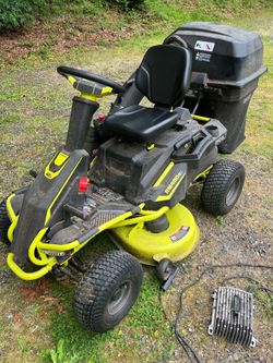 Ryobi 48V Brushless 38 in. 100 Ah Battery Electric Rear Engine Riding Lawn Mower