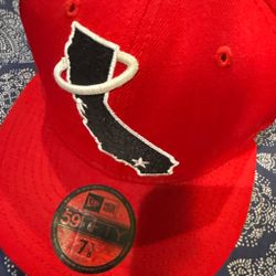 New Era 59Fifty Fitted Hat Size 7 1/8
