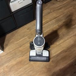 iFloor 3 Complete Cordless Wet/Dry Vacuum Cleaner and Hard Floor Washer with Accessory Pack, White and Gray