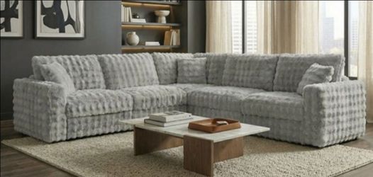 Brand New Grey Super Plush Sectional Sofa (Pillows Included)