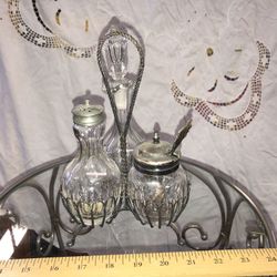 Cruet Set 