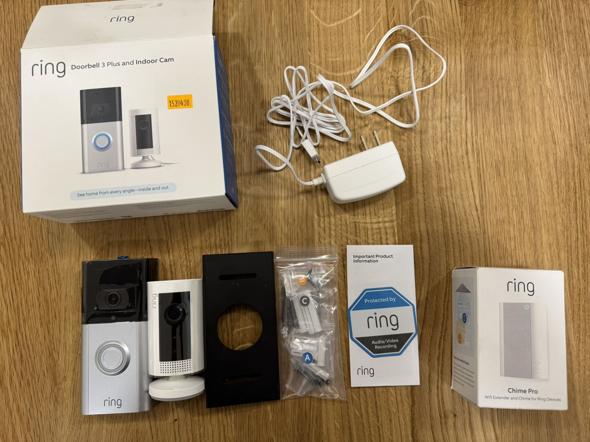 Ring Doorbell 3, Indoor Cam, Chime Pro
