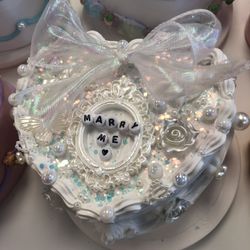 Marry Me Wedding Cake Jewelry Box 