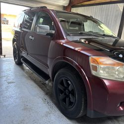 2013 Nissan Armada