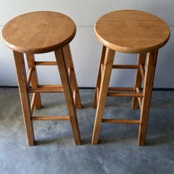 Wood barstools