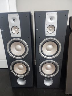 Pair of JBL Northridge ND310  3-way speakers