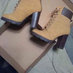 Ankle Heeled Boots Size 9