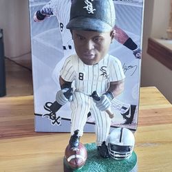 BO JACKSON WHITE SOX BOBBLEHEAD!