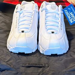 K Swiss  Men’s  Memory Foam Shoes Size 10.5