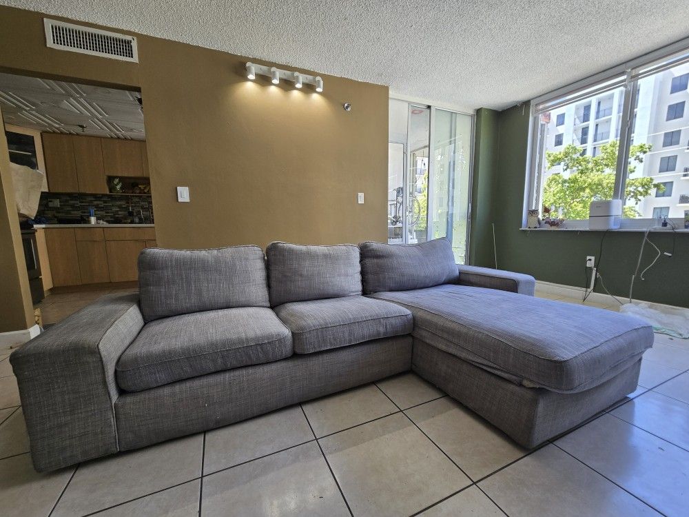 Sofa/ couch