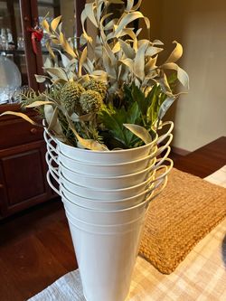 6 Flower Buckets for Cut Flowers