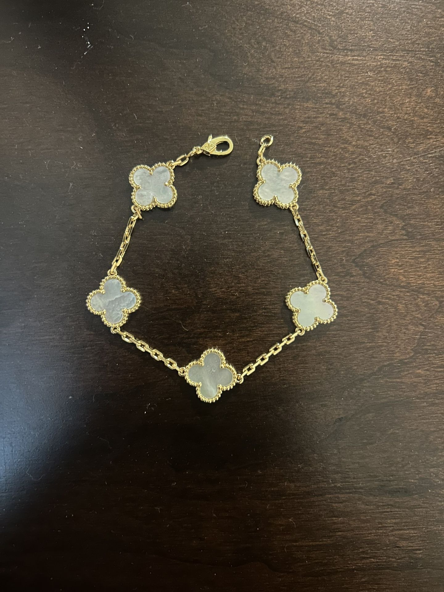 White and Gold Vancleef Bracelet 