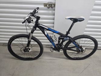 2011 TREK FUEL EX5 - FRAME SIZE SMALL