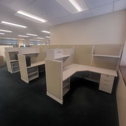 Knoll 6x6 Work Station (Cubicles)