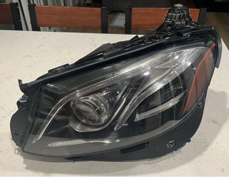 2017-2020 MERCEDES BENZ E300 E400 SEDAN LH DRIVER SIDE LED ADAPTIVE HEADLIGHT A2139zero64904 OEM