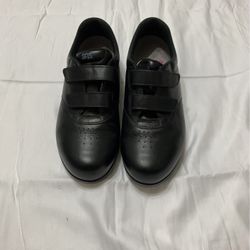 Ladies SAS Shoes Size 8 WW