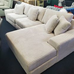 Ashley SECTIONAL Brand New 