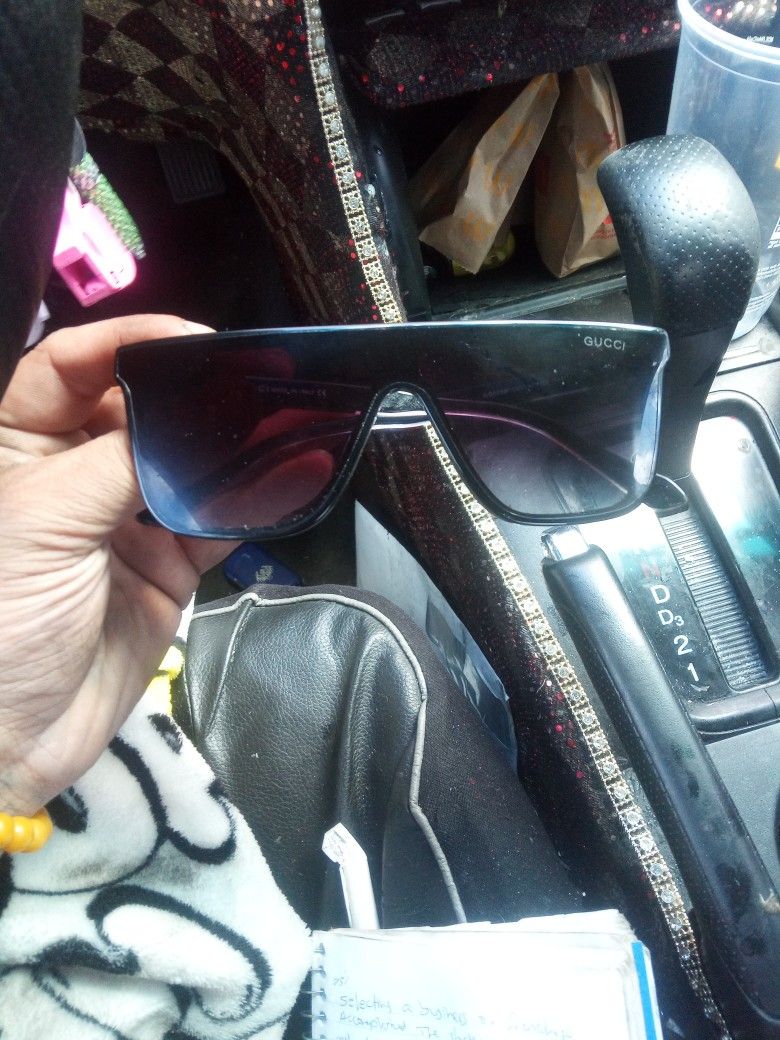 Men Gucci Sun Glasses 