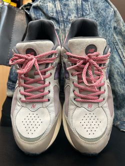 New Balance 2002r size 9