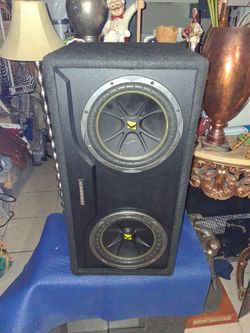 Sonido para carro número 10 KICKER trabajando bien