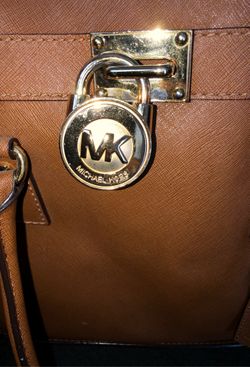 Michael Kors Handbag & Matching Wallet