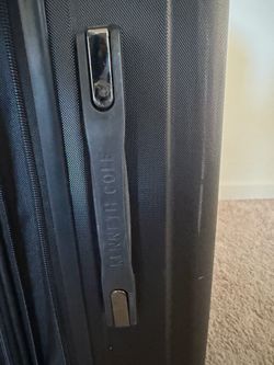 🧳 suitcase