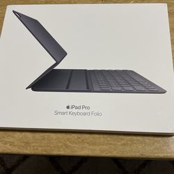 ipad pro 12.9 smart keyboard folio