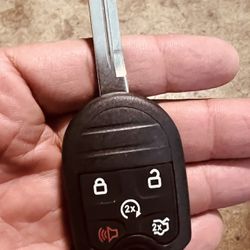 [$99 in Upland Today] 2011-17 Ford Lincoln Key & Remote Duplicate Copy (Explorer, Flex, Expedition, Taurus, MKX & more)