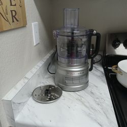 Kitchen aid food processor 