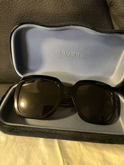 Women’s Gucci Sunglasses (Square Frame) 
