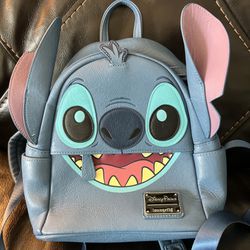 Disney LoungeFly mini Bag 