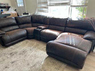 Sectional couch