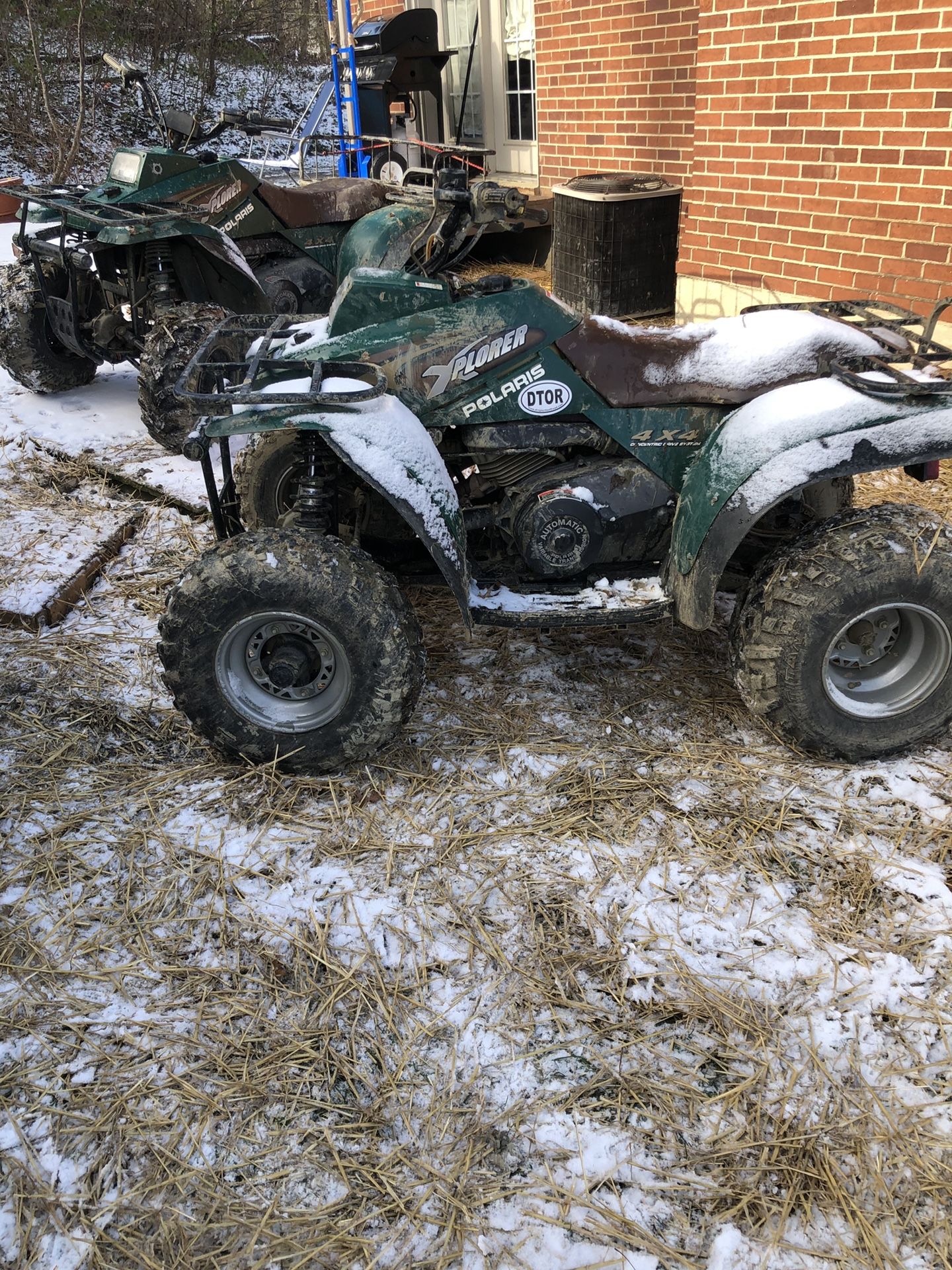 (2) 2001 Polaris Xplorer 250 4X4 automatic utility quads!!